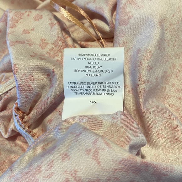 NWT Meraki Top. Size Large. - Picture 7 of 7